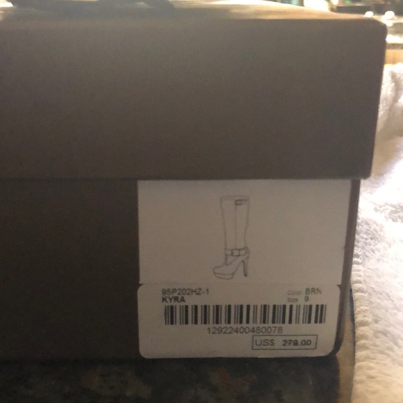 bebe Kyra Knee High boot - Picture 6 of 7